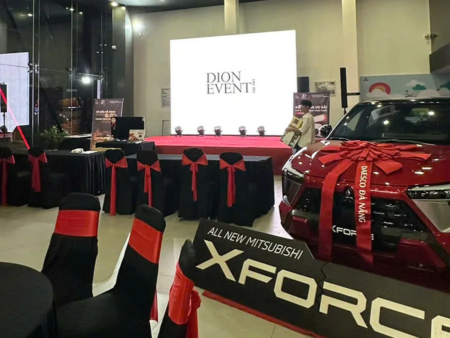 DION Event indoor screen and automotive event setup