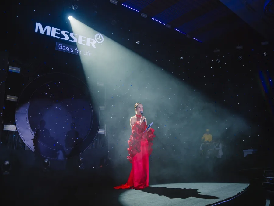 MESSER event singer in spotlight
